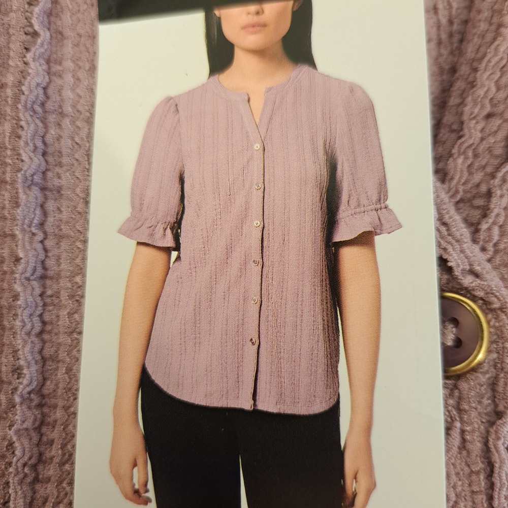 Cable & Gauge Womens Blouse L Elderberry NWT Textured 1766-182